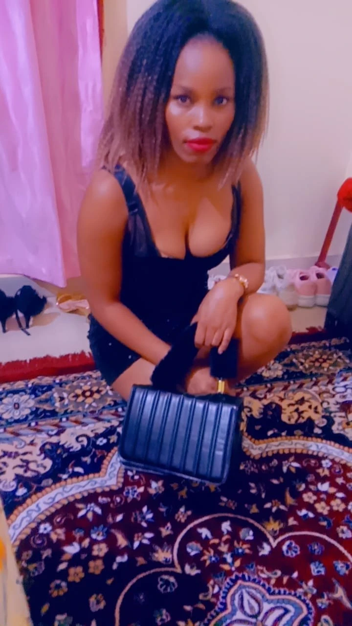 Horny Ritah – South African escort in Bangalore — 6 / 10