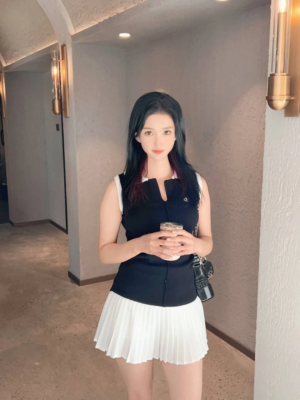 lily – South Korean escort in Hong Kong — 10 / 11