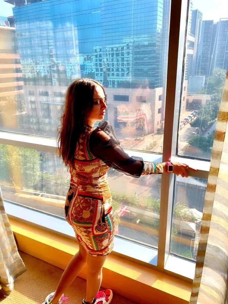 Cam Shows Available – Indian escort in Bangalore — 2 / 6