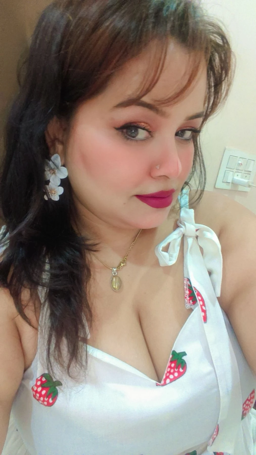 (Sonia independent cam show real meet) – Indian escort in Bangalore — 7 / 8