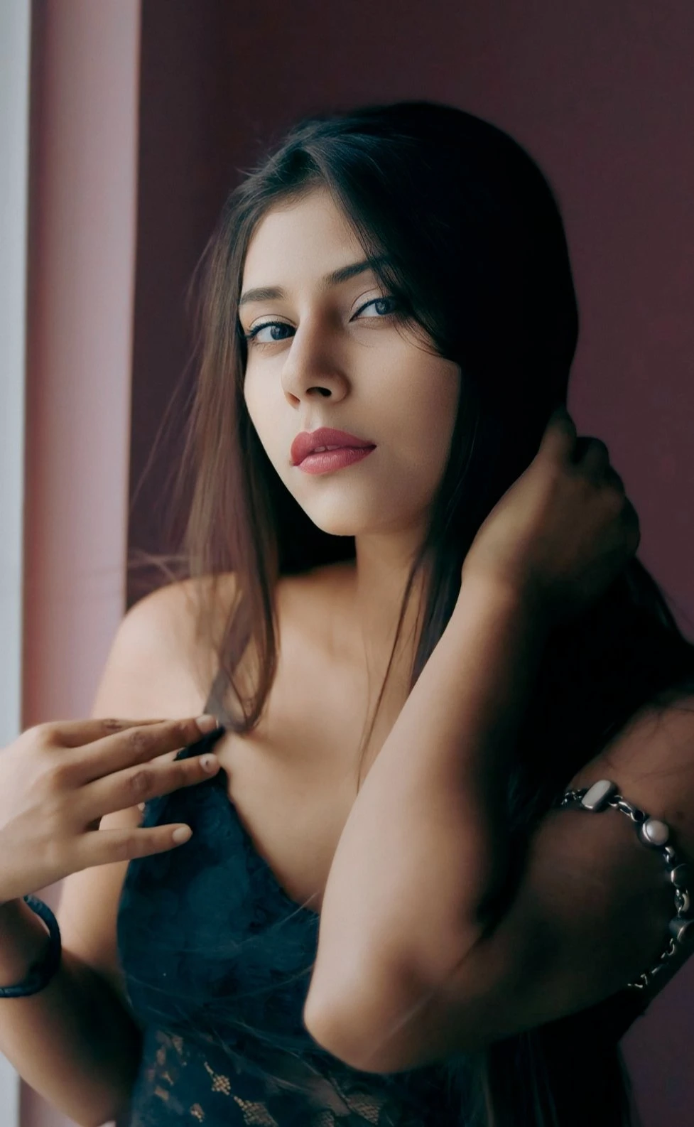Alina Roy – Indian escort in Bangalore — 4 / 5