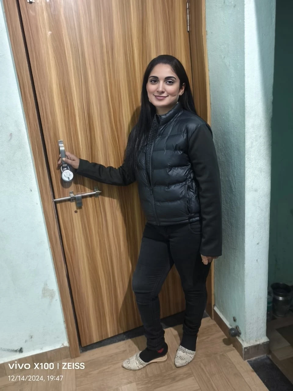 indipendent nude cam/ real meet – Indian escort in Ahmedabad — 1 / 7