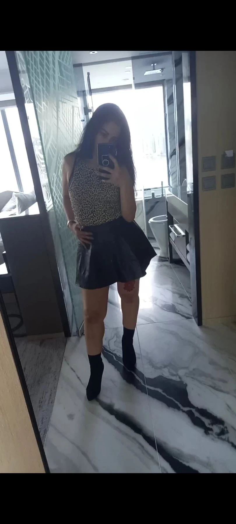 Individual Squirting Girl – Indonesian escort in Hong Kong — 5 / 14