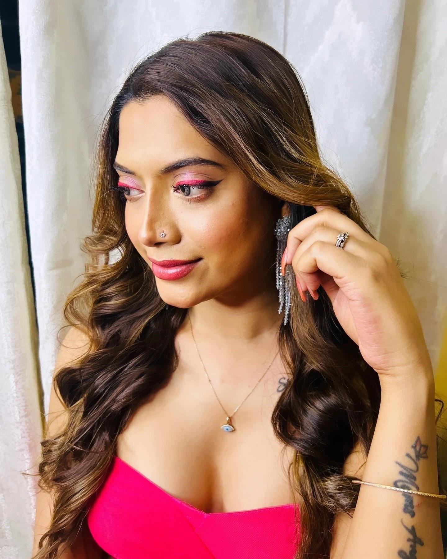 ishika rai vc service – Indian escort in Bangalore — 23 / 25