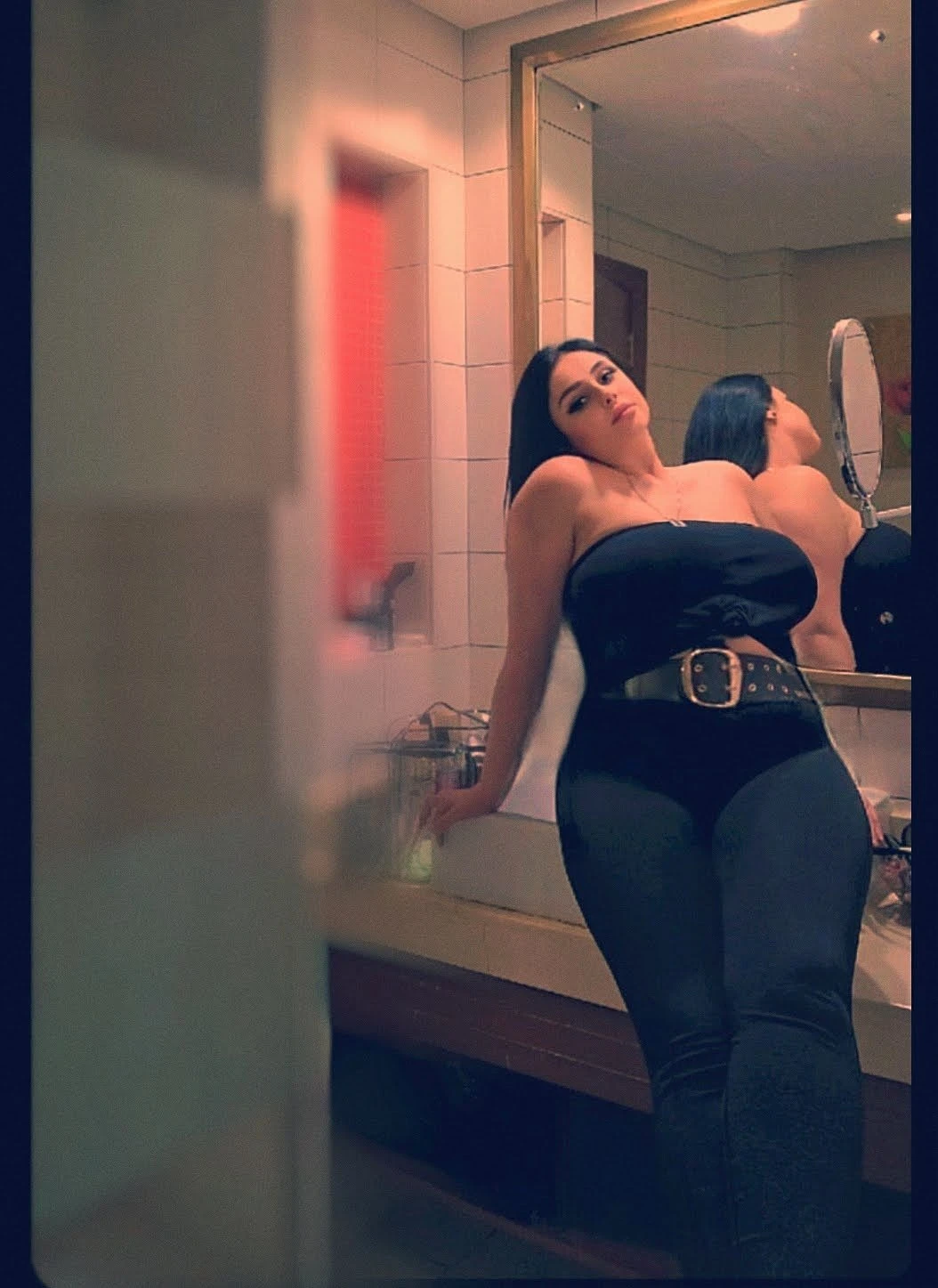 Mistress Ayka – Azerbaijani escort in Baku — 10 / 21