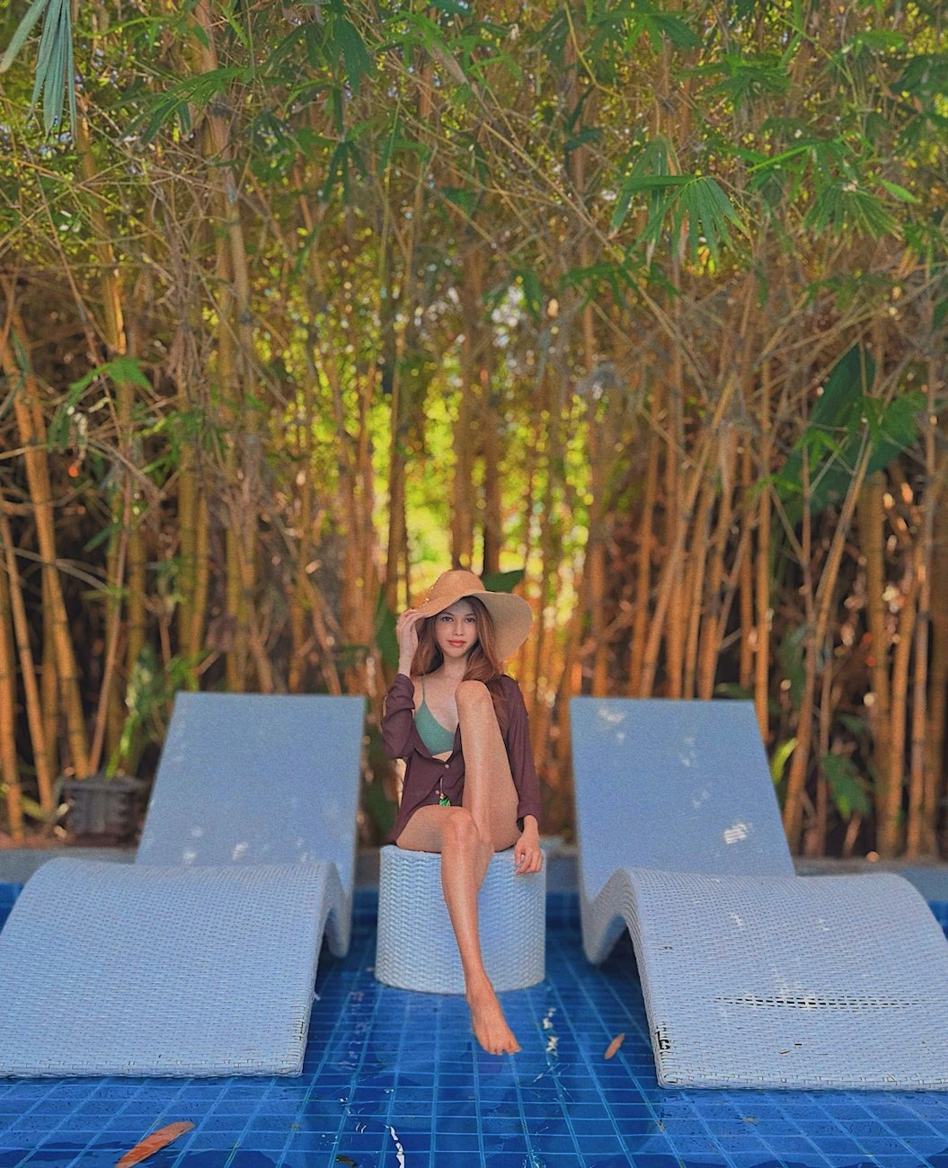 Kiss it Better(100%Real!) – Singaporean escort in Hong Kong — 15 / 23