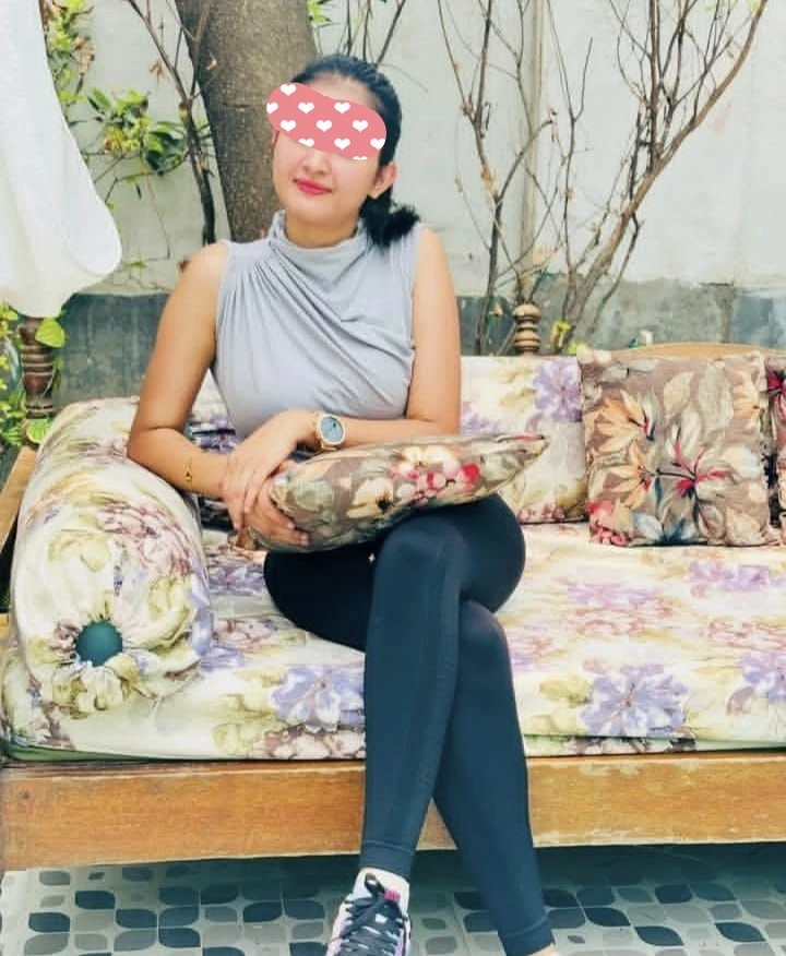 Manvi Bhardwaj – Indian escort in Gurgaon — 4 / 5