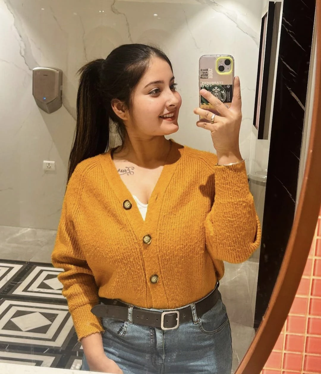 Preet – Indian escort in Chandigarh, Escort, Chandigarh
