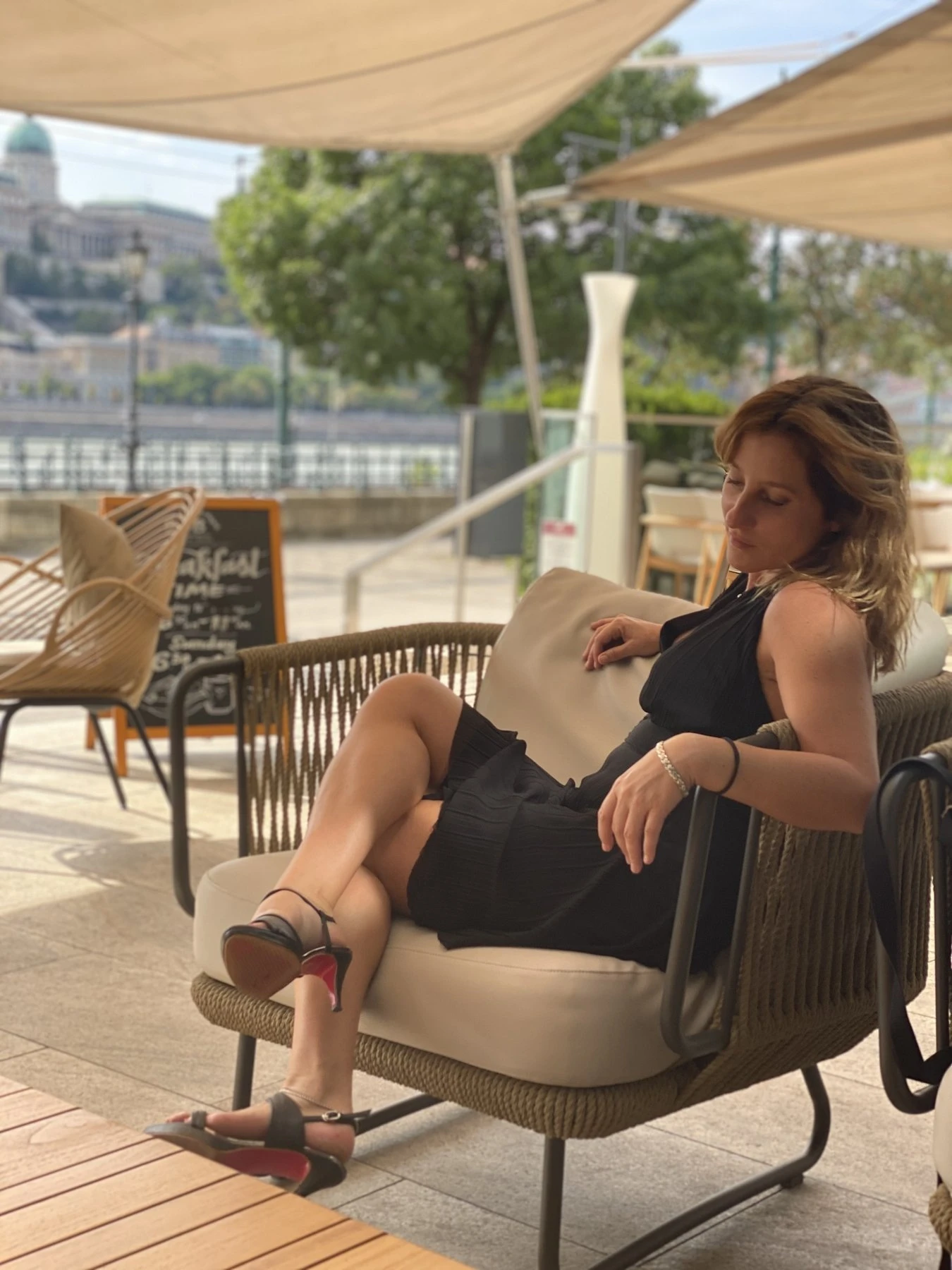 Dominatrix Astoria – American dominatrix in Budapest — 10 / 17