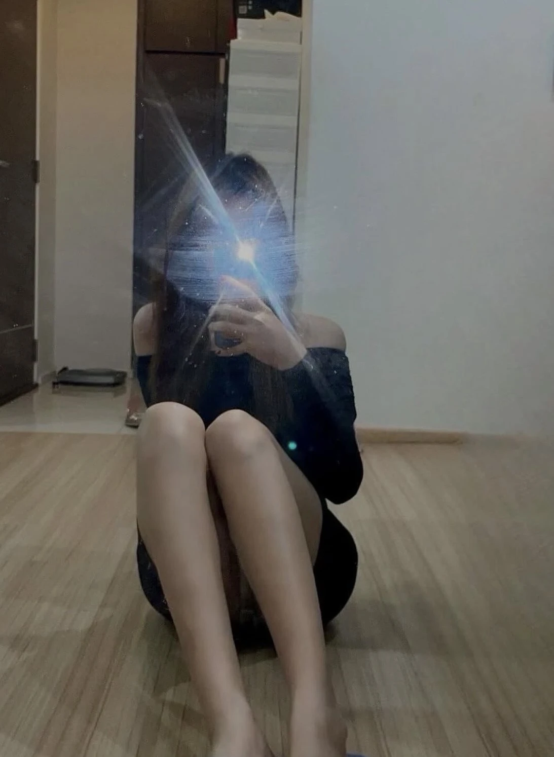 Zuri – Swiss escort in Hong Kong — 5 / 9