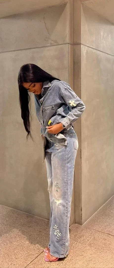 Seline – Cameroonian escort in N'Djamena — 4 / 5