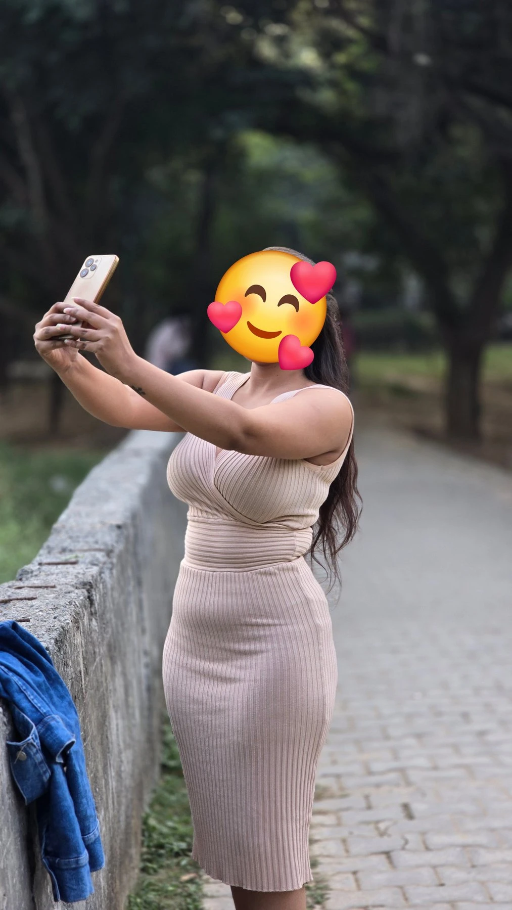 Rubina Singh Cam and real meet – Indian escort in Gurgaon — 4 / 5