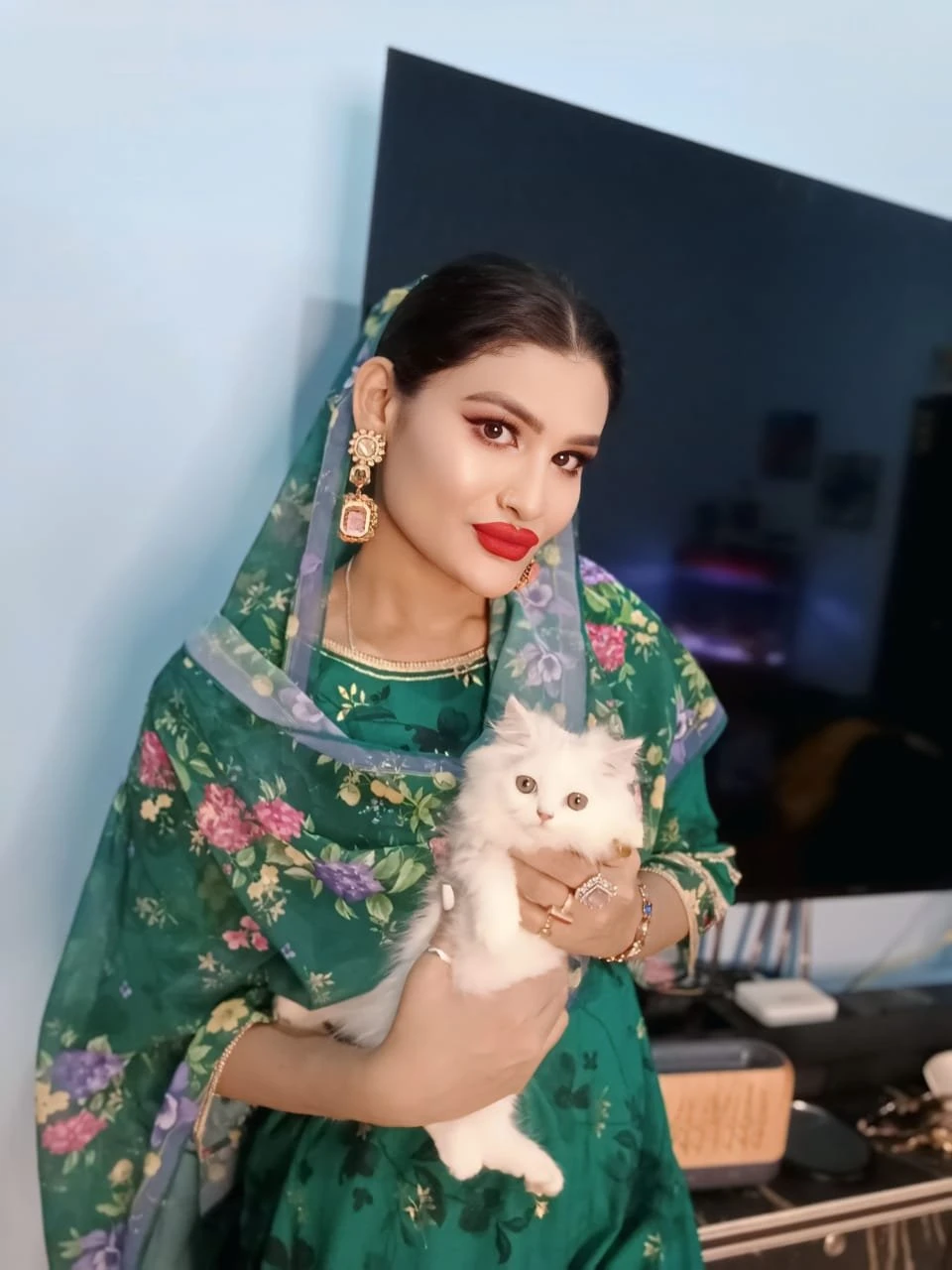 Ruhie Mallik – Indian escort in Candolim, Goa — 2 / 27