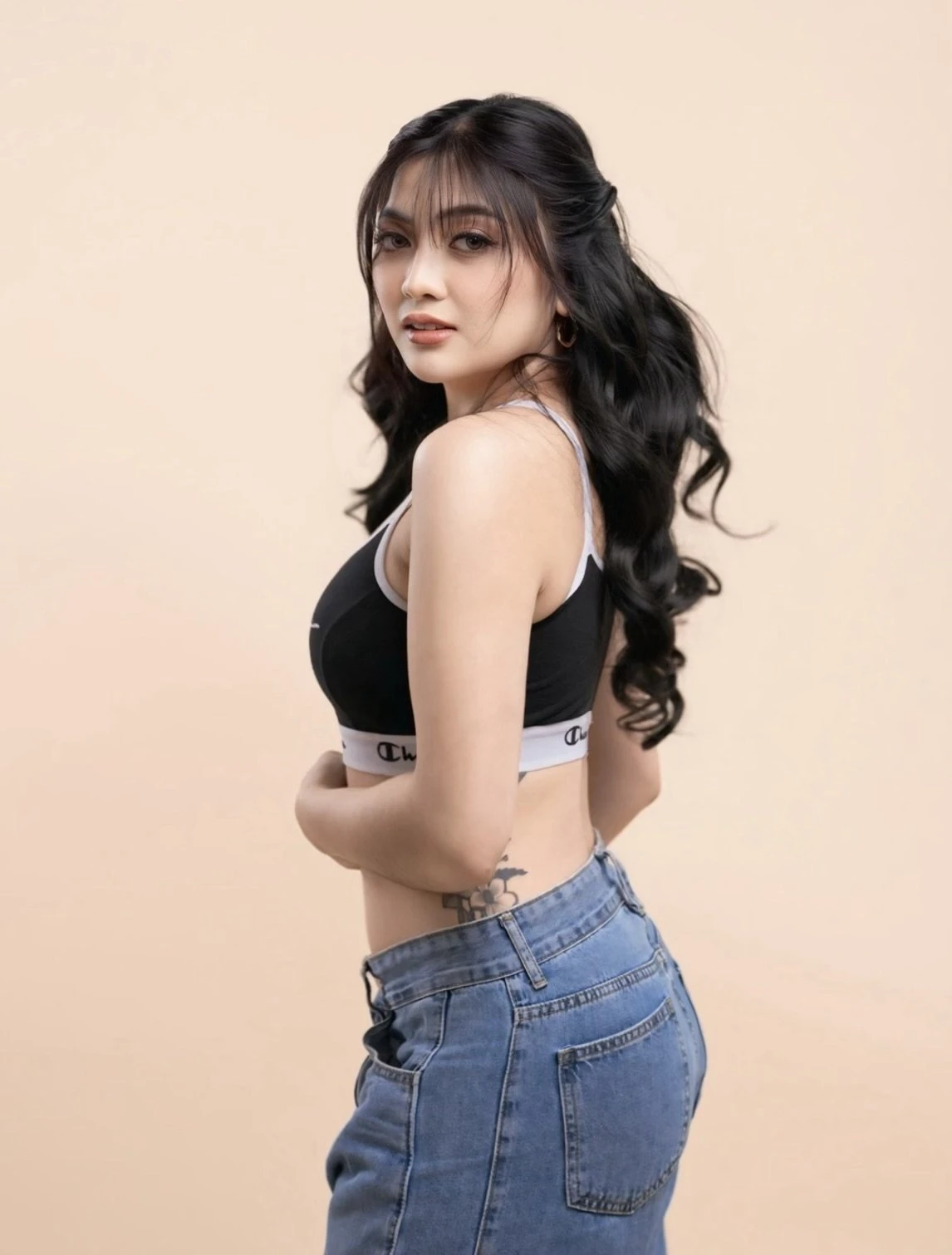 Sunita – escort in Chennai — 2 / 3