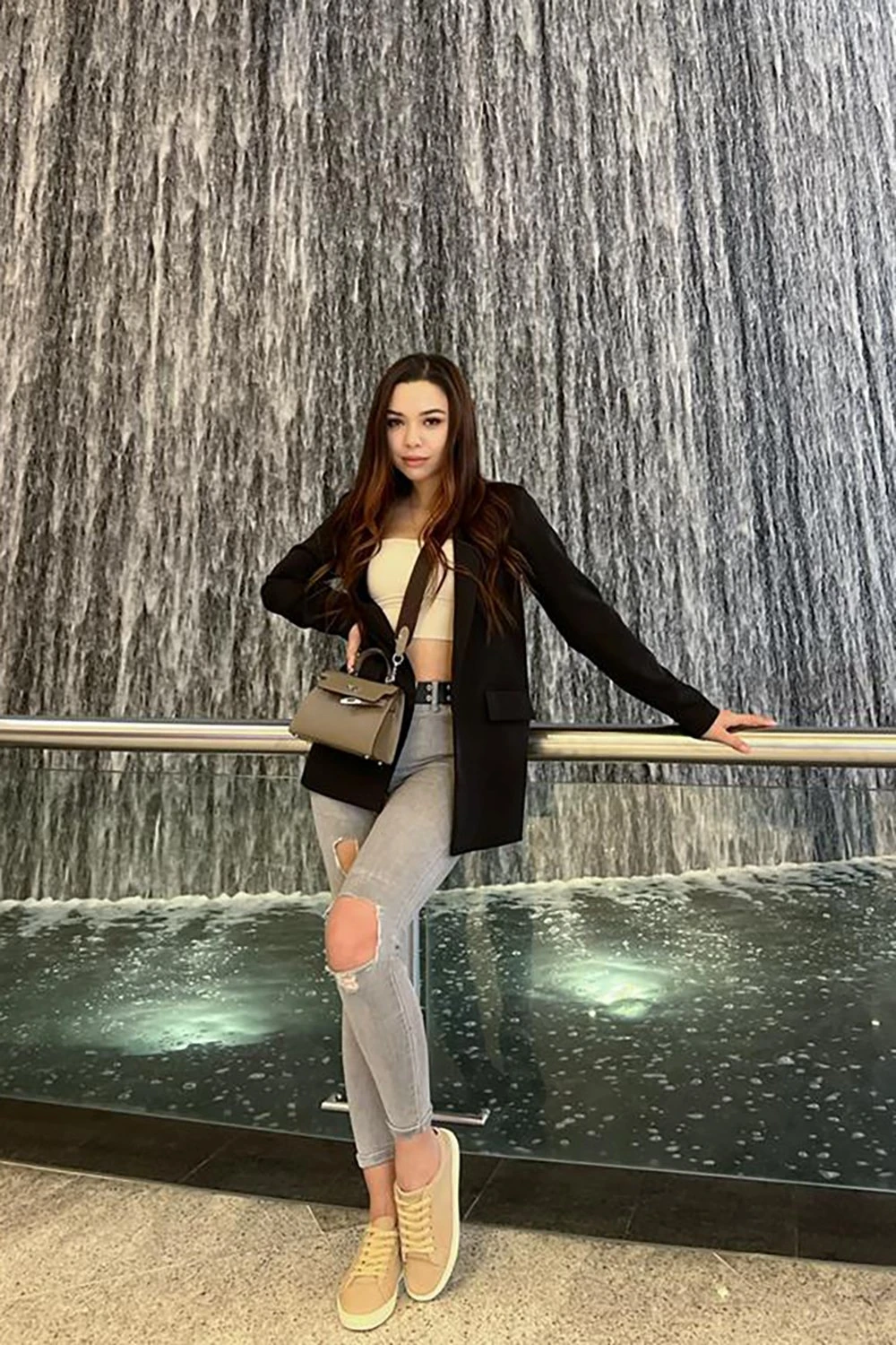Ruby – Uzbekistani escort in Hong Kong — 8 / 9
