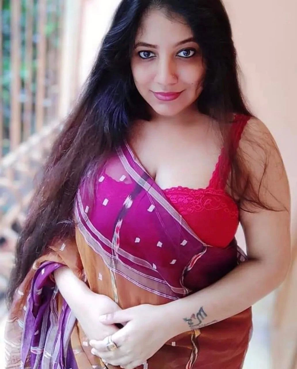 Madhuri Banerjee – Indian escort in Bangalore — 2 / 7