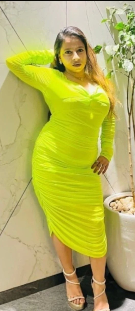 Neha Mishra – Indian escort in Indore — 3 / 4