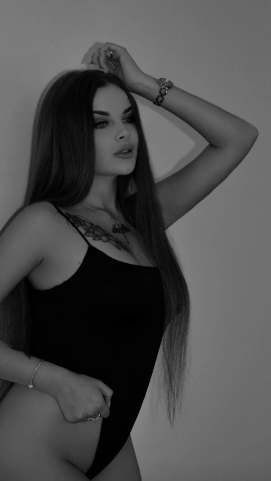 Klara – Russian escort in Hong Kong — 2 / 10