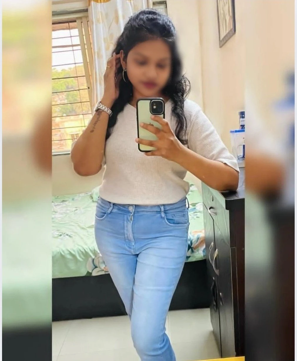 Rakhi Real Meet & Cam Show – escort in Bangalore — 2 / 4