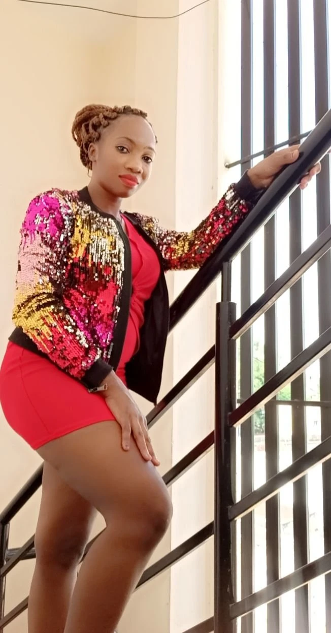 Tisha8, 9, 0, 4, 8, 8, 1, 3, 5, 9 – Ethiopian escort in Bangalore — 3 / 15