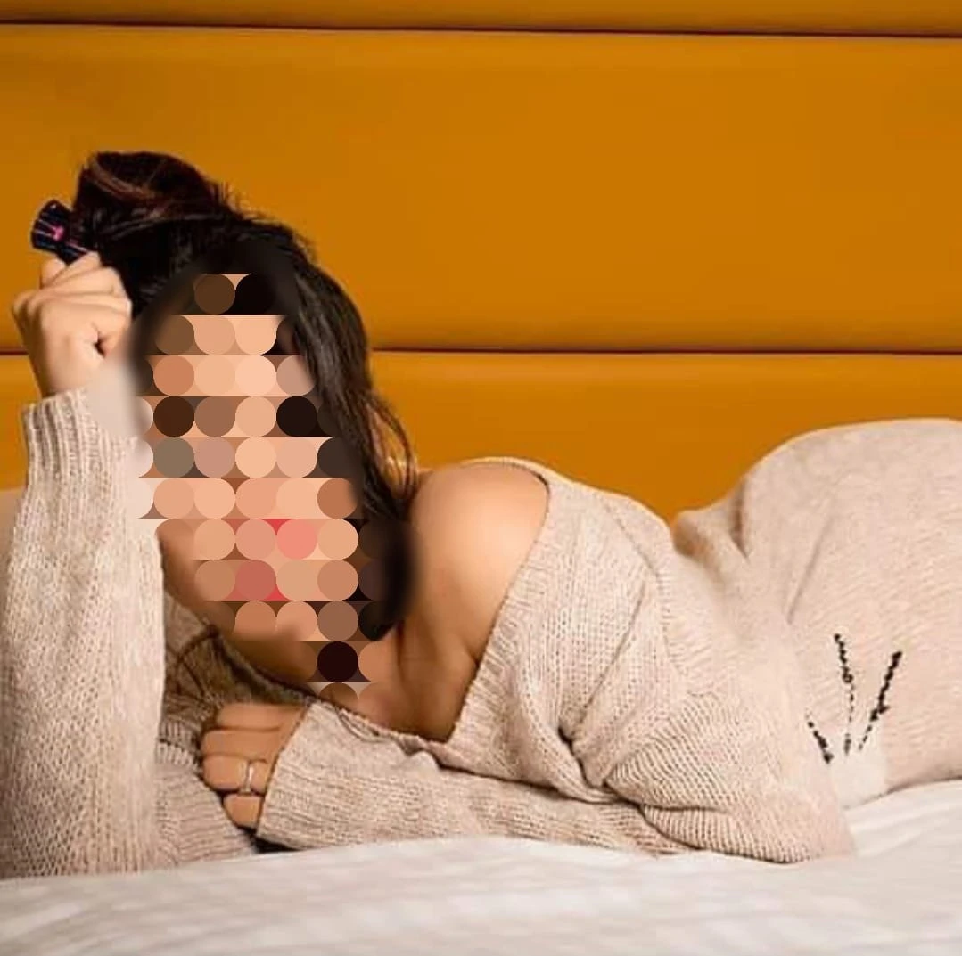 Nisha Shah Only Cam Service – escort in Bangalore — 3 / 6