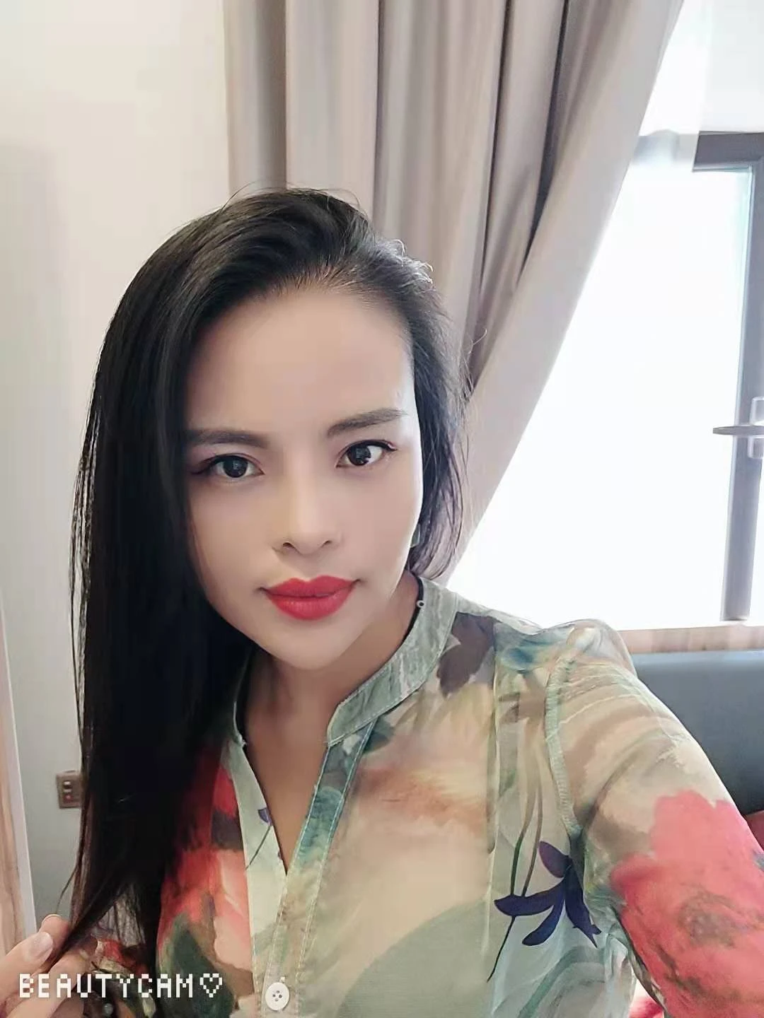 Mina T – Singaporean escort in Tirana — 4 / 7