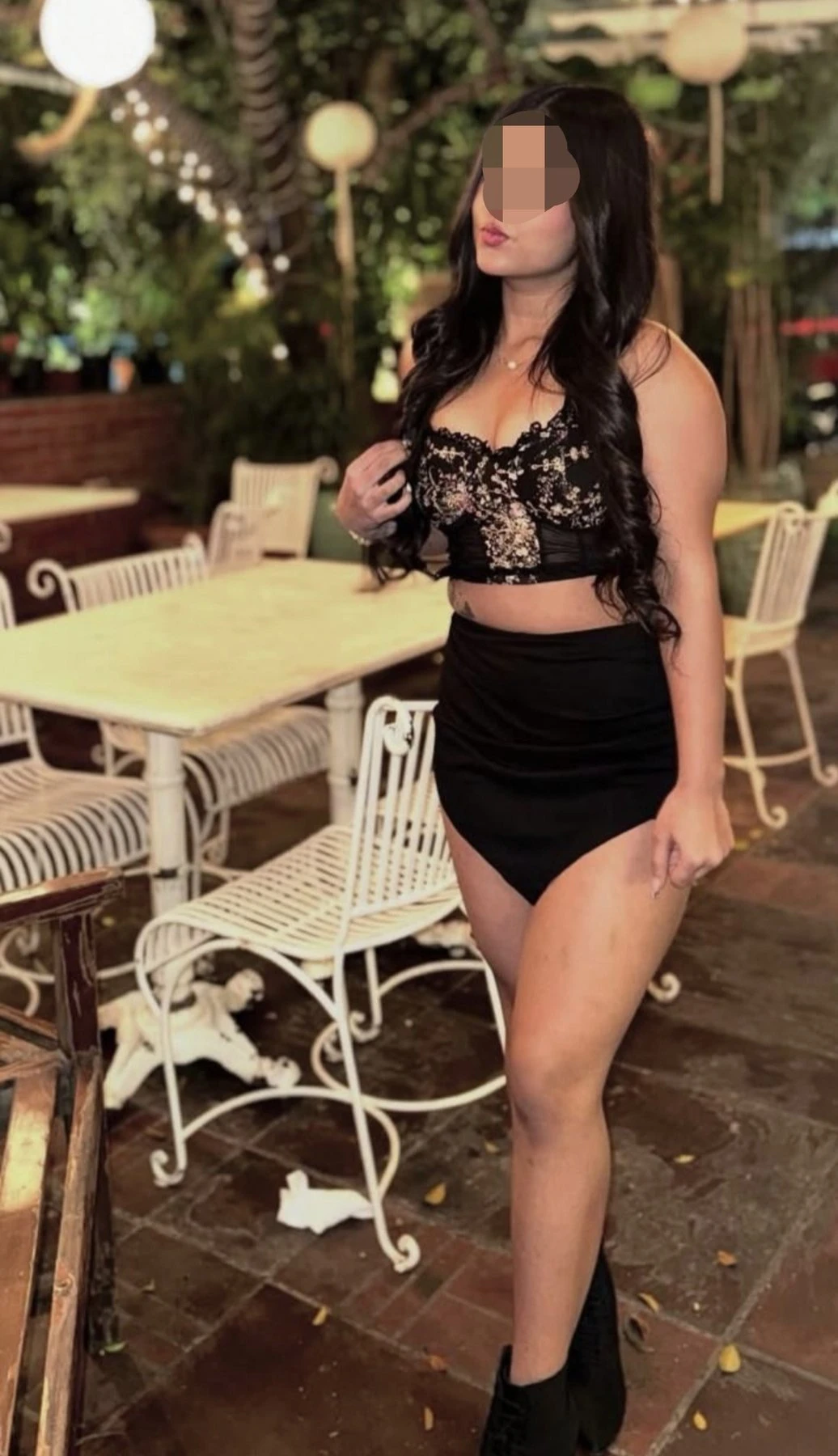 Shivani – Indian escort in Bangalore — 1 / 5