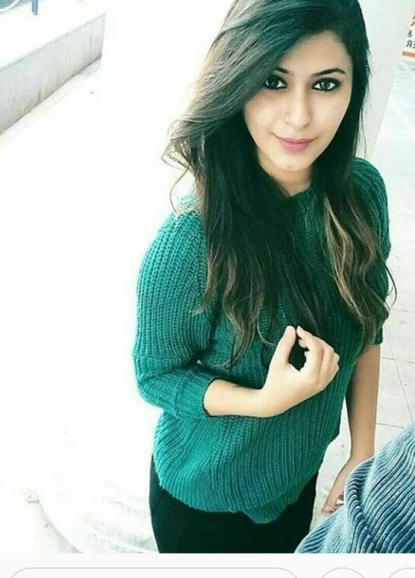 Ritika High Profile Independent Girl – Indian escort in Chandigarh — 1 / 2