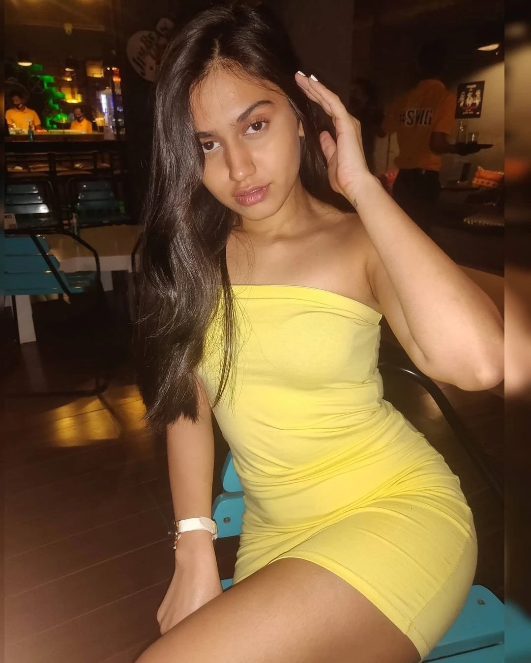 Soniya – Indian escort in Chandigarh — 5 / 6