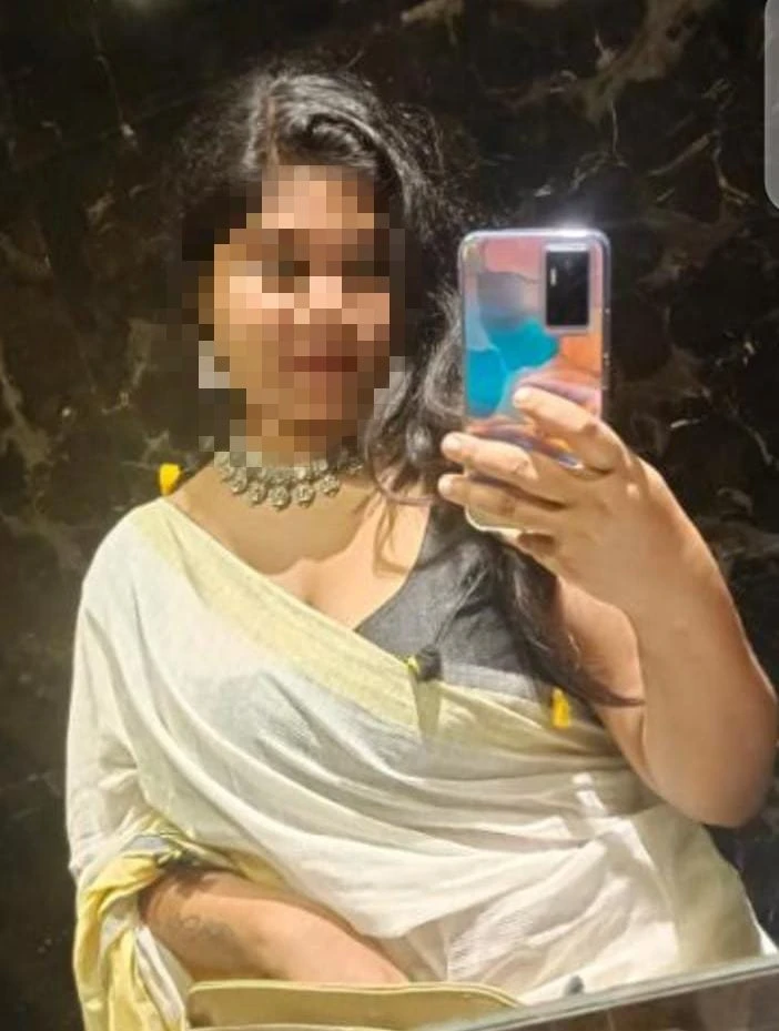 Rimmy... real meet – Indian escort in Bangalore — 2 / 4