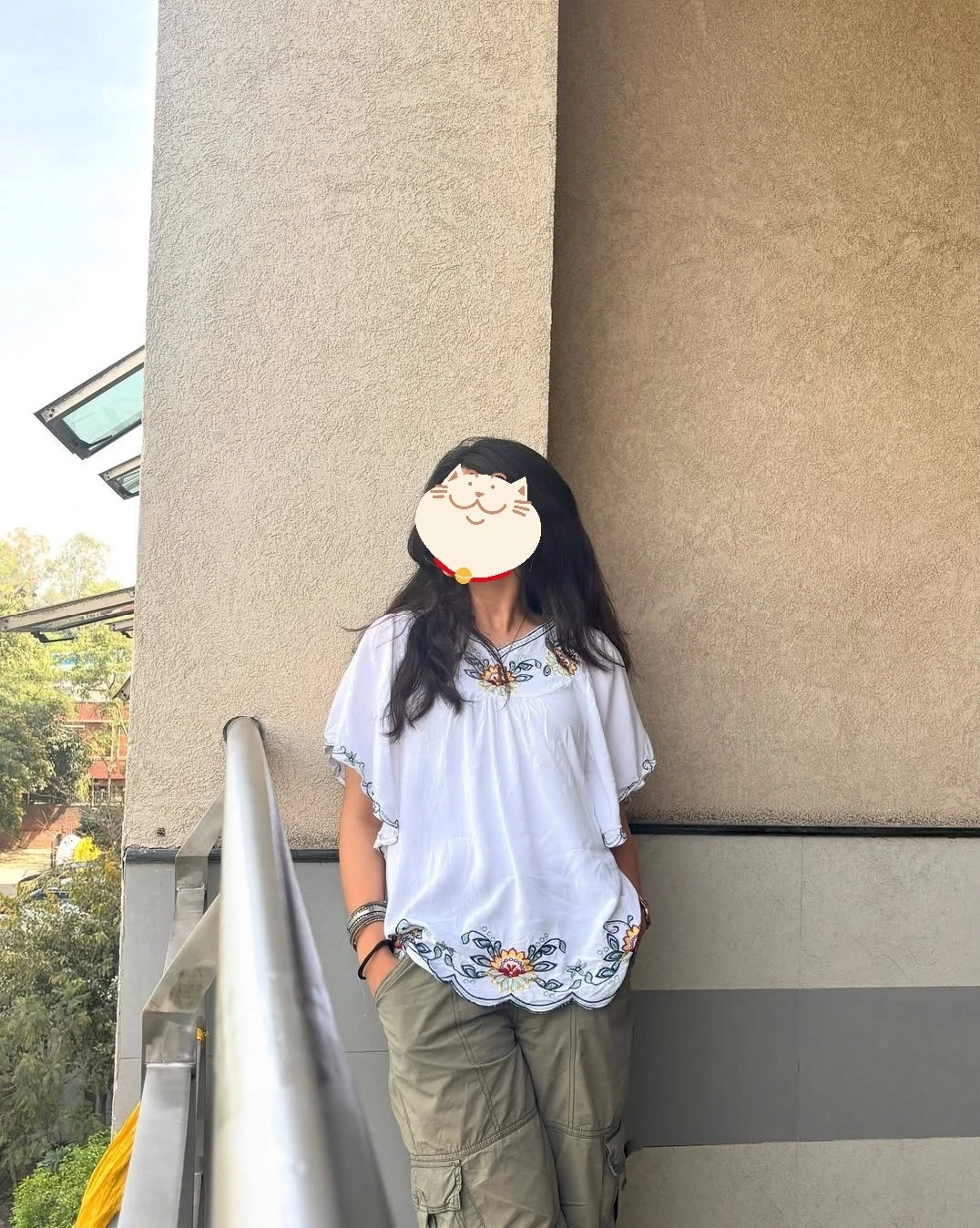 Ranii No Cash – Indian escort in Ahmedabad — 4 / 5