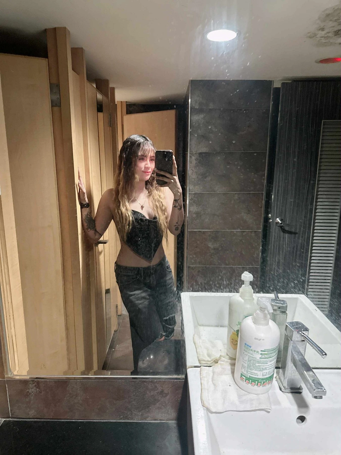 Yuki – Filipino escort in Hong Kong, Escort, Hong Kong