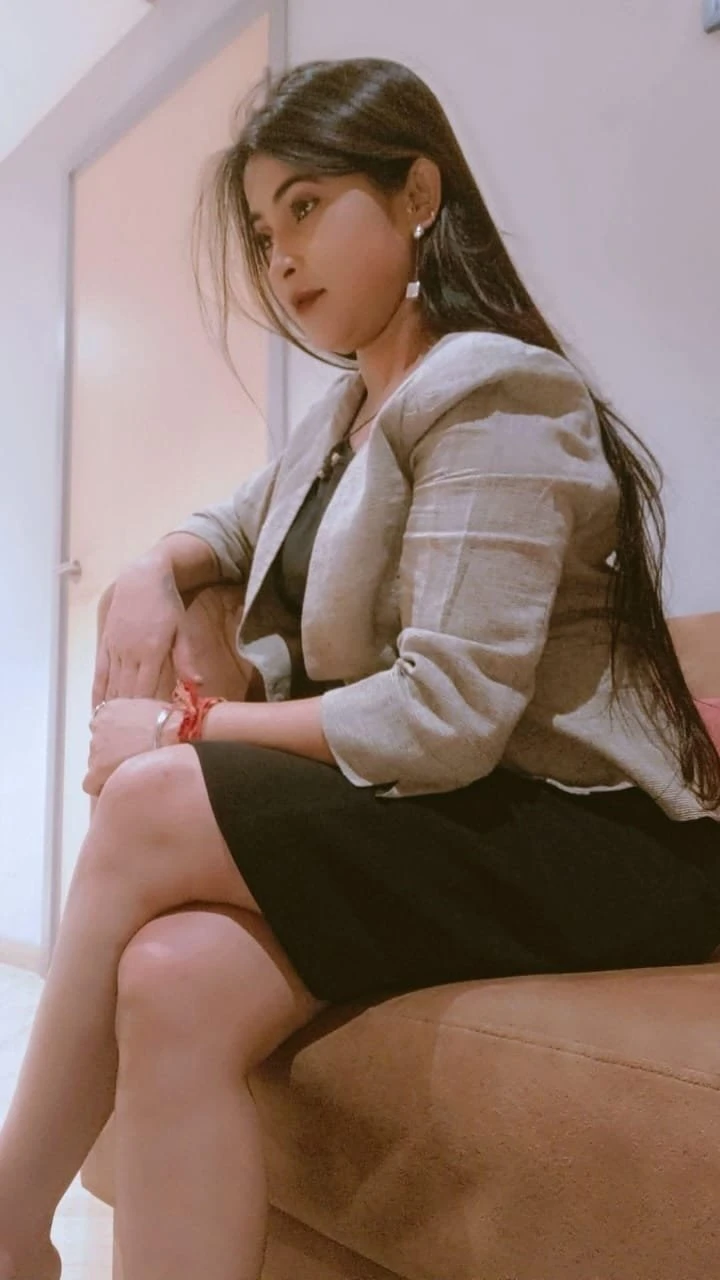 Monika Malhotra – Indian escort in Chennai — 5 / 6