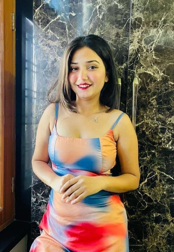 Simmi – escort in Bangalore, Escort, Banga