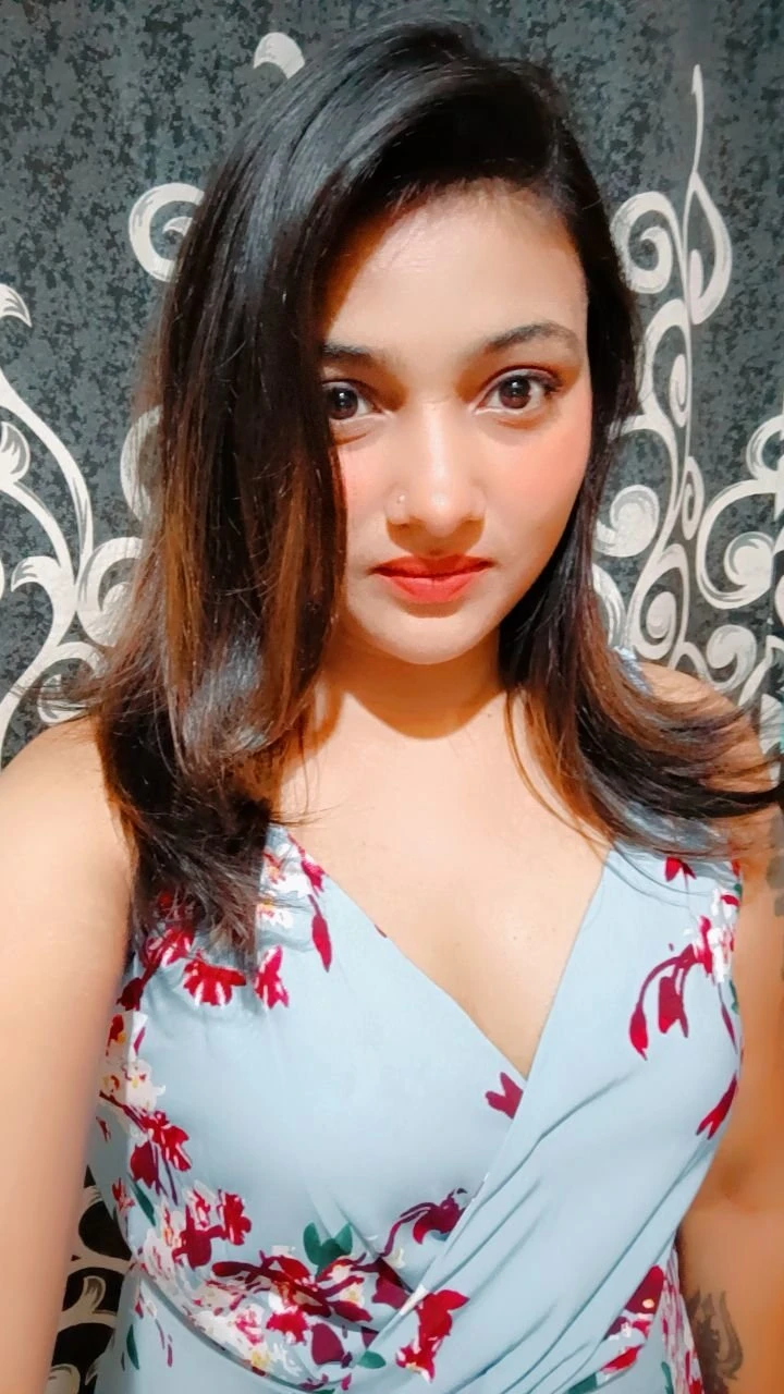 Hy I Am Richa Sharma Independent Escorts – Indian escort in Bangalore, Escort, Banga