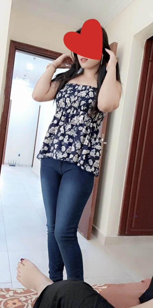 Pooja Agarwal – Indian escort in Chandigarh — 2 / 5