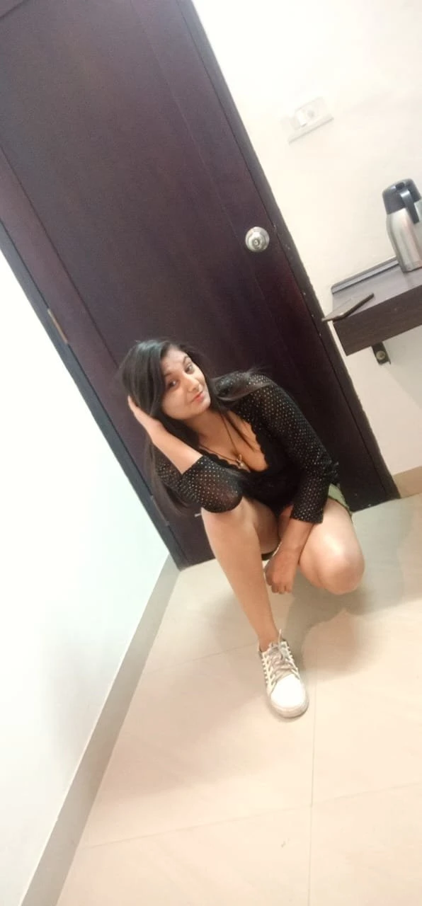 Sameera – Indian escort in Bangalore — 4 / 5