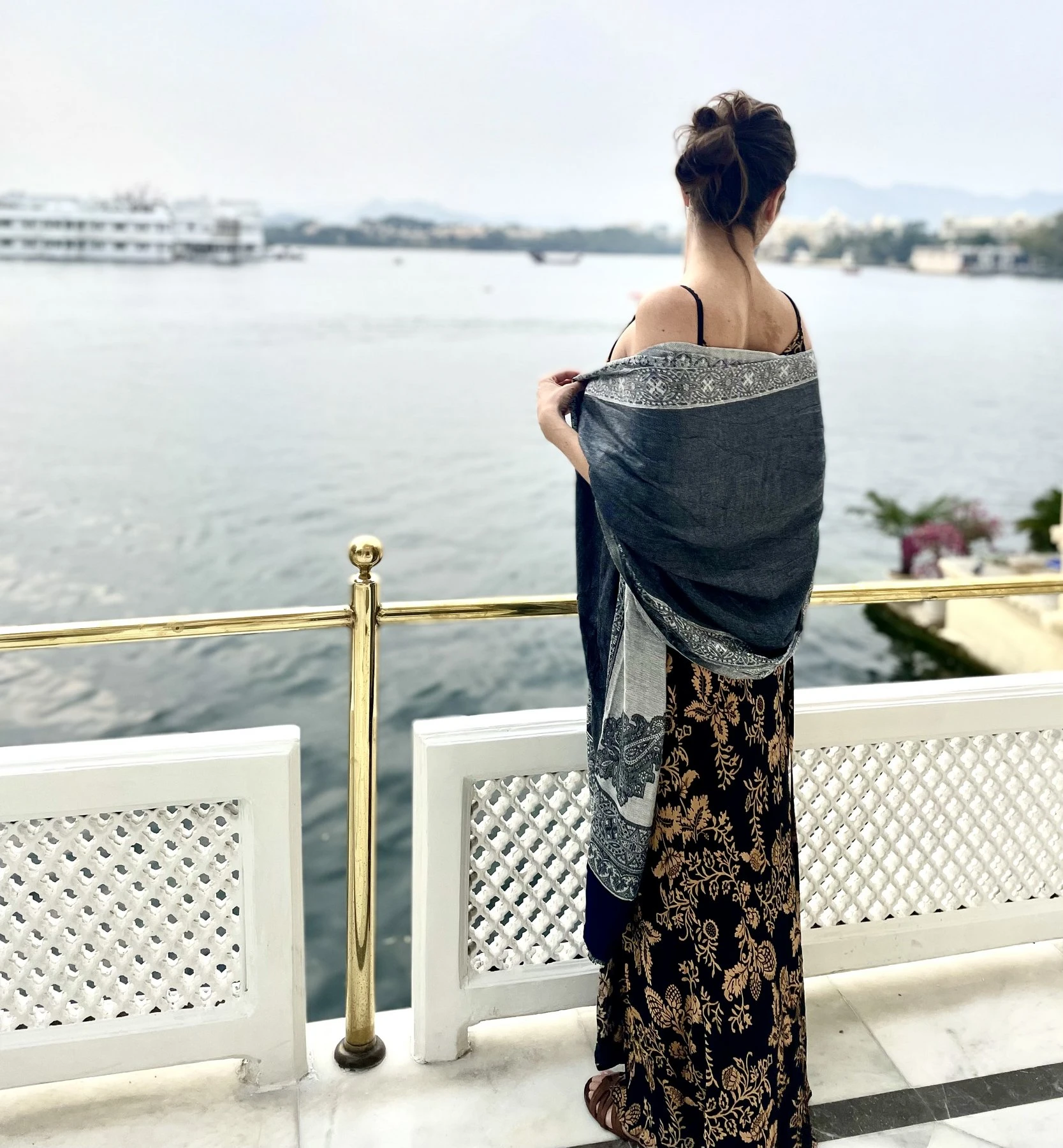 Lia Lazuli Dreamy Girlfriend – French escort in Bangalore — 22 / 29