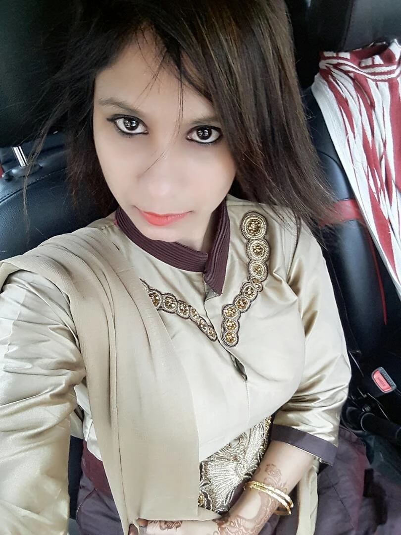 Salonee Real Meet and Cam – Indian escort in Bangalore, Escort, Banga