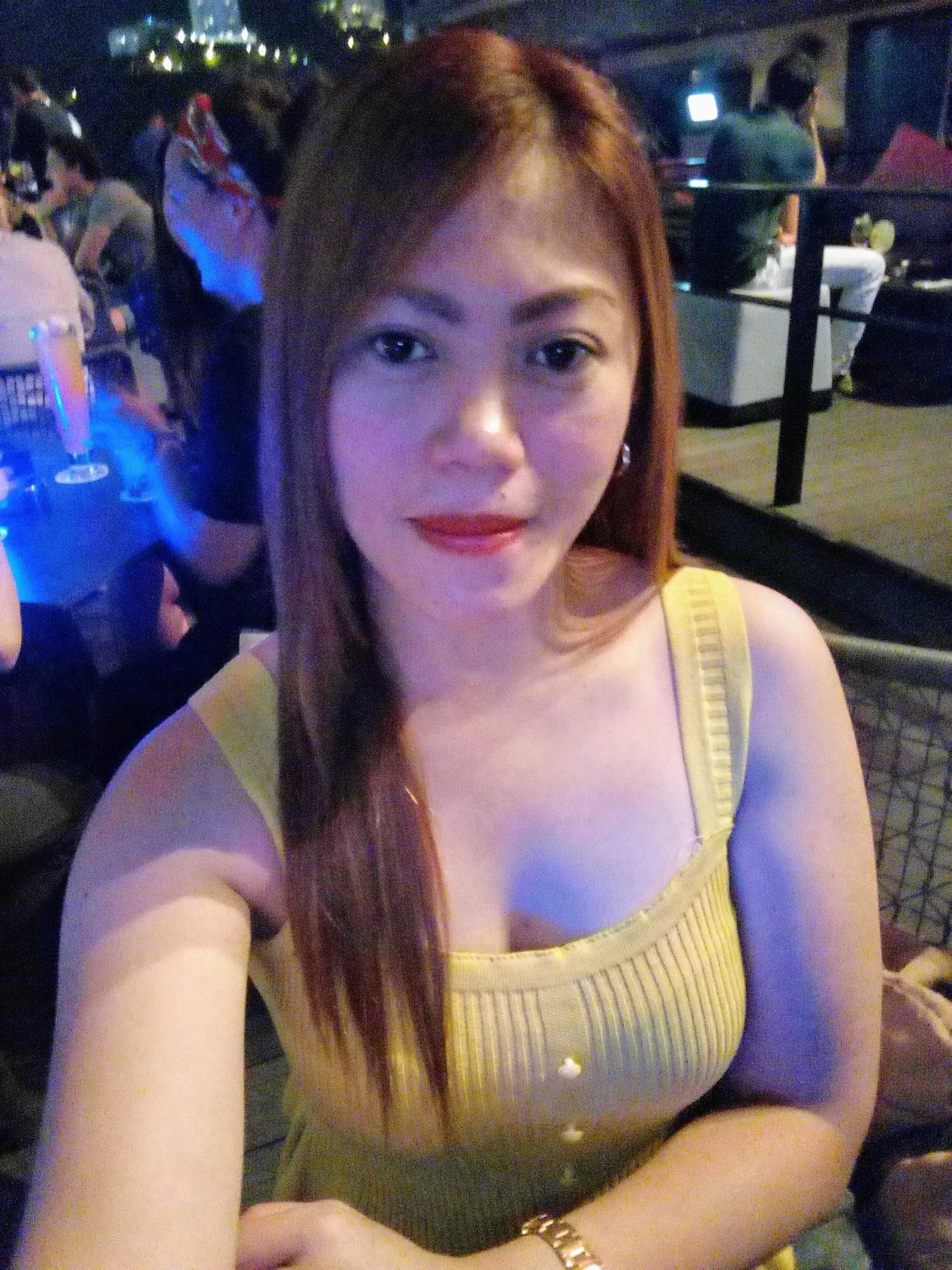 Ciara – Filipino escort in Hong Kong — 3 / 5