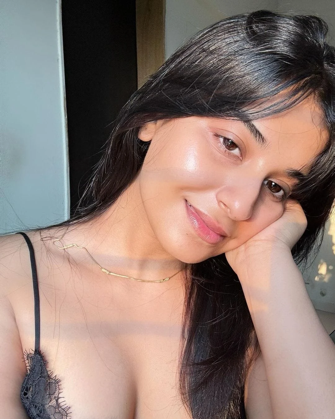 Zoya Escorts Service – Indian escort in Bangalore — 4 / 5