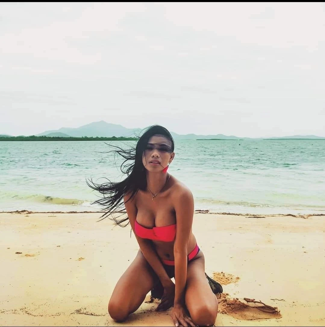 Camshow Milisa – Filipino escort in Hong Kong — 16 / 17