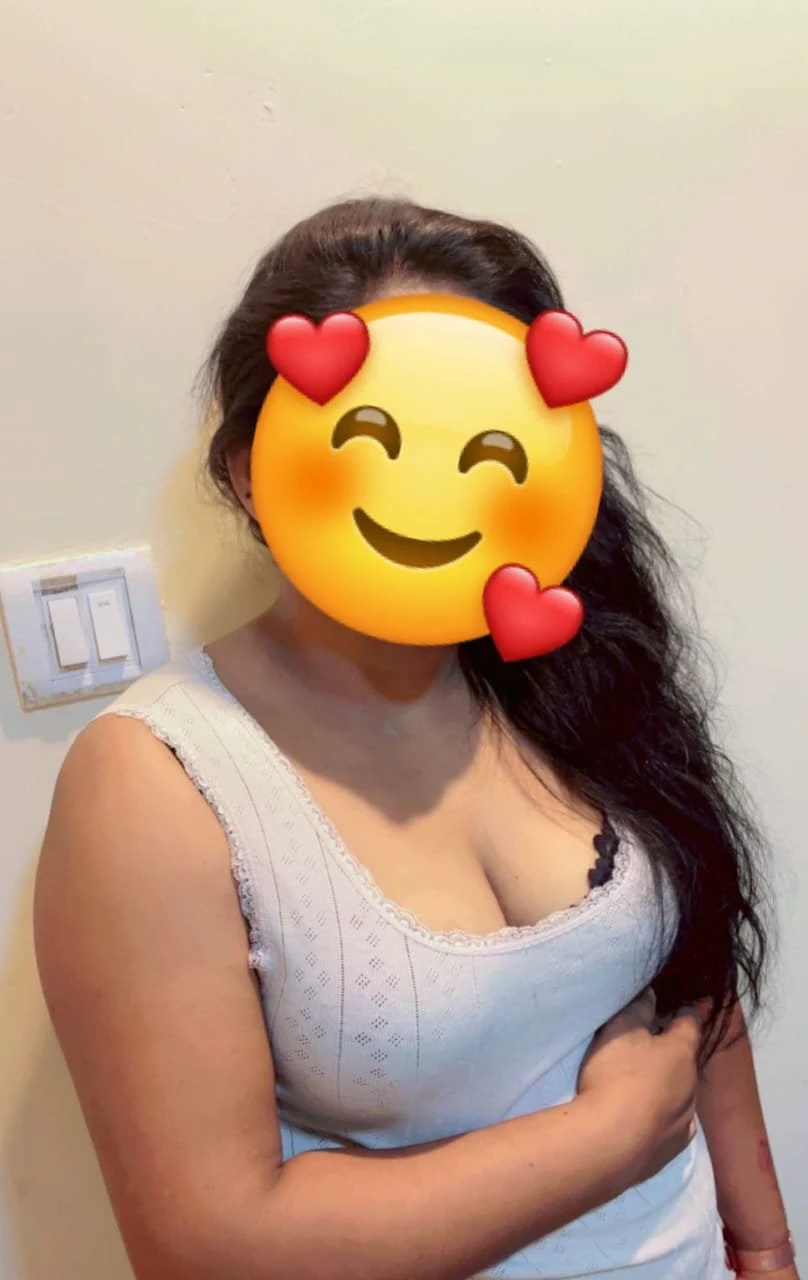 Tamil College & Tamil Actress, hi-fi – Indian escort in Chennai — 28 / 29