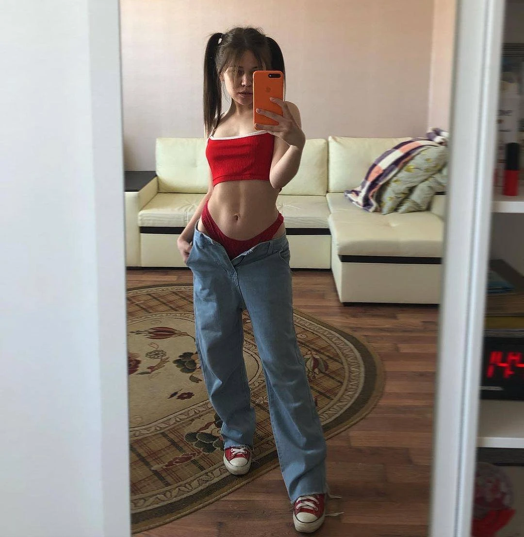 Rubi – Russian escort in Hong Kong — 6 / 13