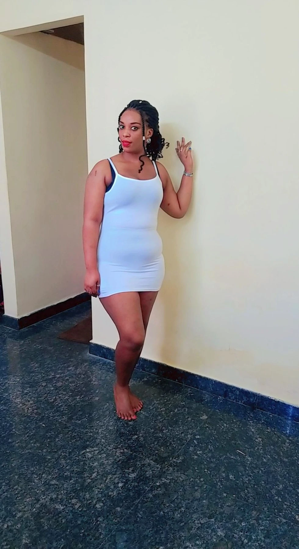Nera – Rwandan escort in Bangalore — 3 / 4