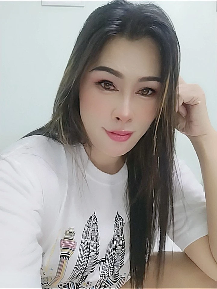 Lina – Thai escort in Chandigarh — 18 / 20