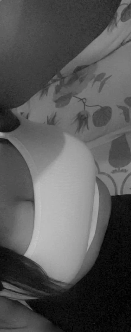 Hiya ,real and paid meeting only – Indian escort in Guwahati — 3 / 5