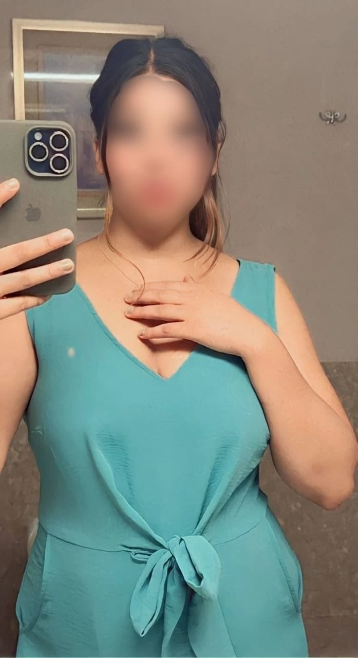 INDIAN SIZZLING INDEPENDENT IN BANGALORE – Indian escort in Bangalore — 8 / 9