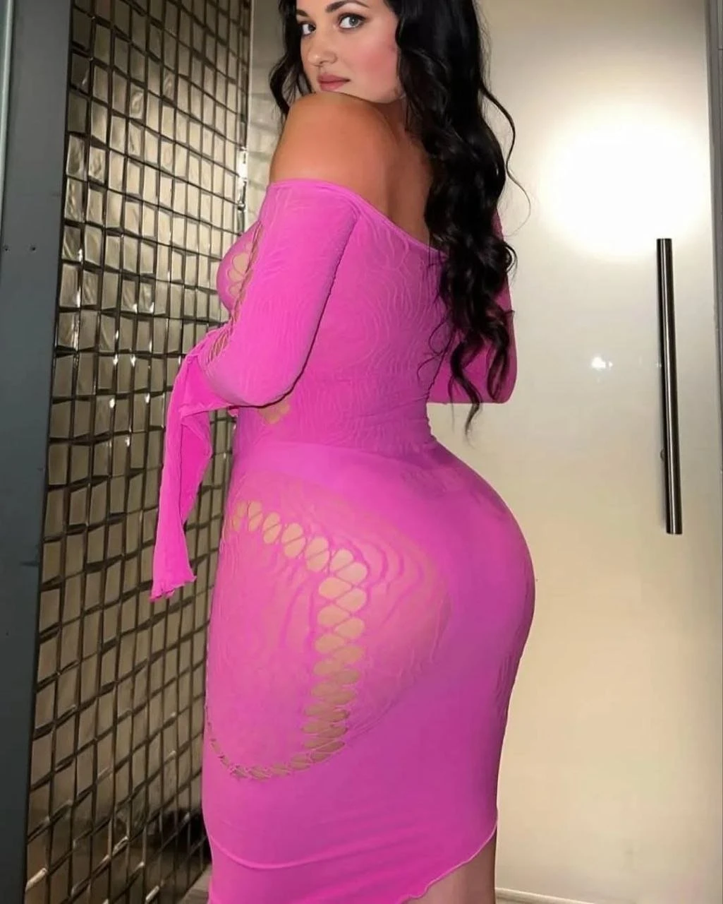 Sonali – Indian escort in Ahmedabad — 2 / 3