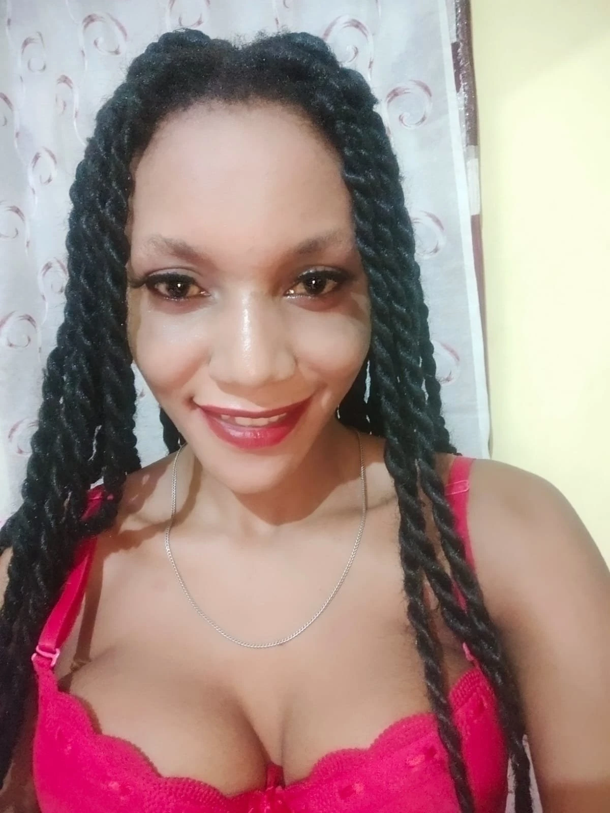 Rionah – Zambian escort in Bangalore — 2 / 12